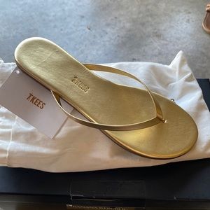 GOLD TKEES SANDALS